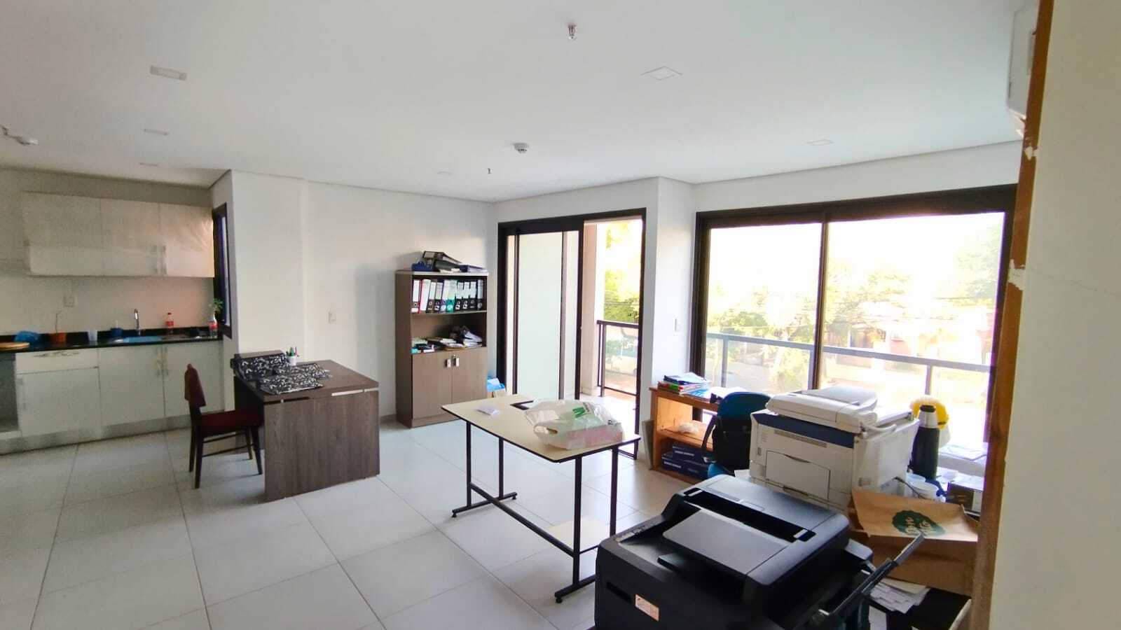 En venta amplio departamento en Asunción, foto 4