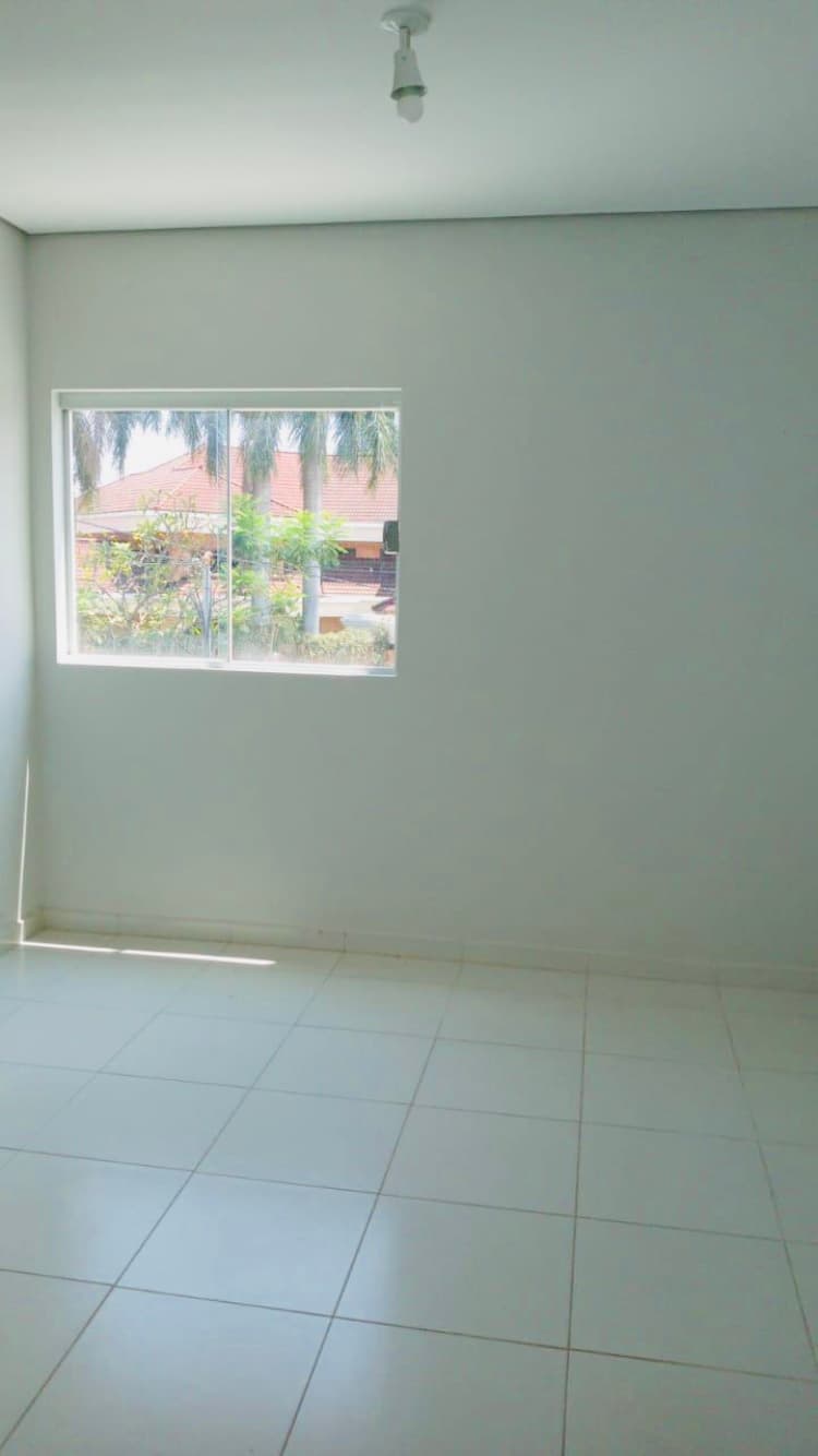 ```En alquíler hermoso dúplex zona Mariscal Estigarribia/ zona los laureles — foto 4