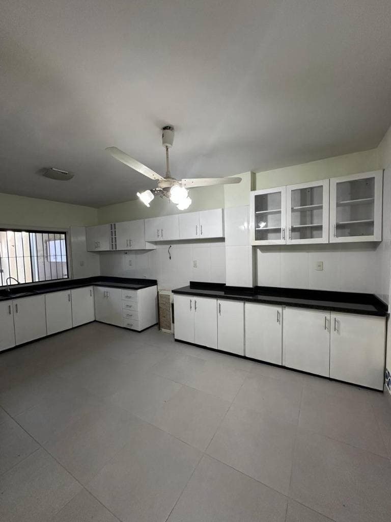 Alqulo amplia residencia en b° los laureles — foto 5