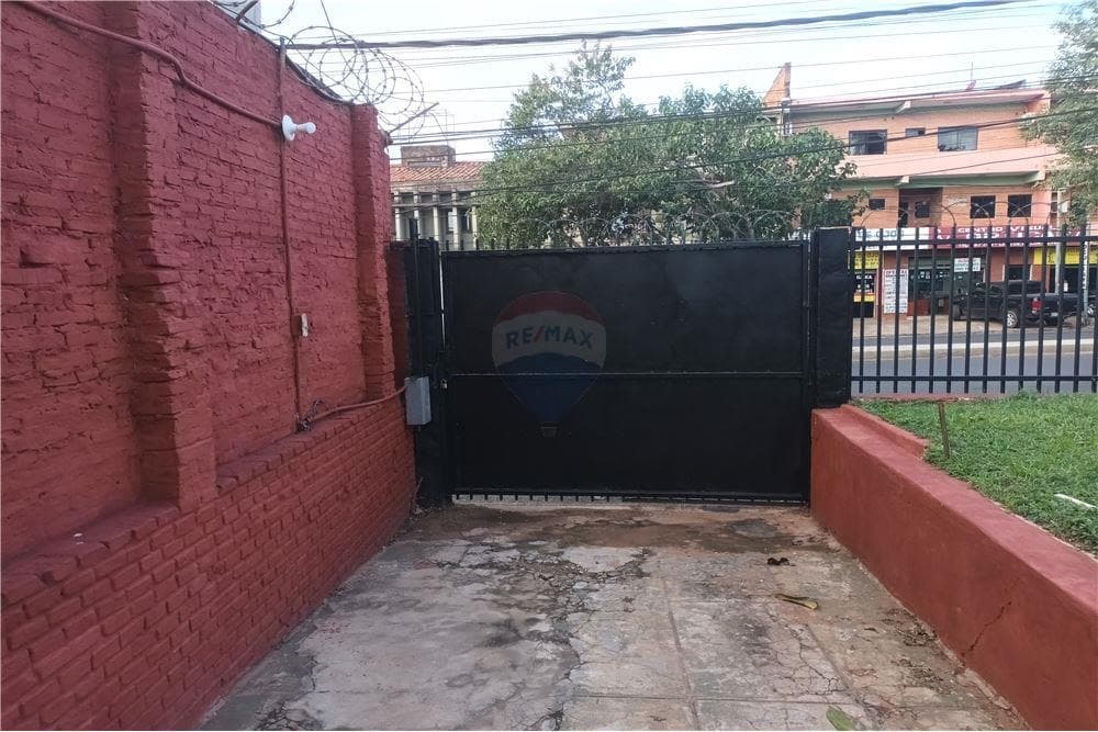 Salon comercial en vista alegre sobre avda fernando, foto 4