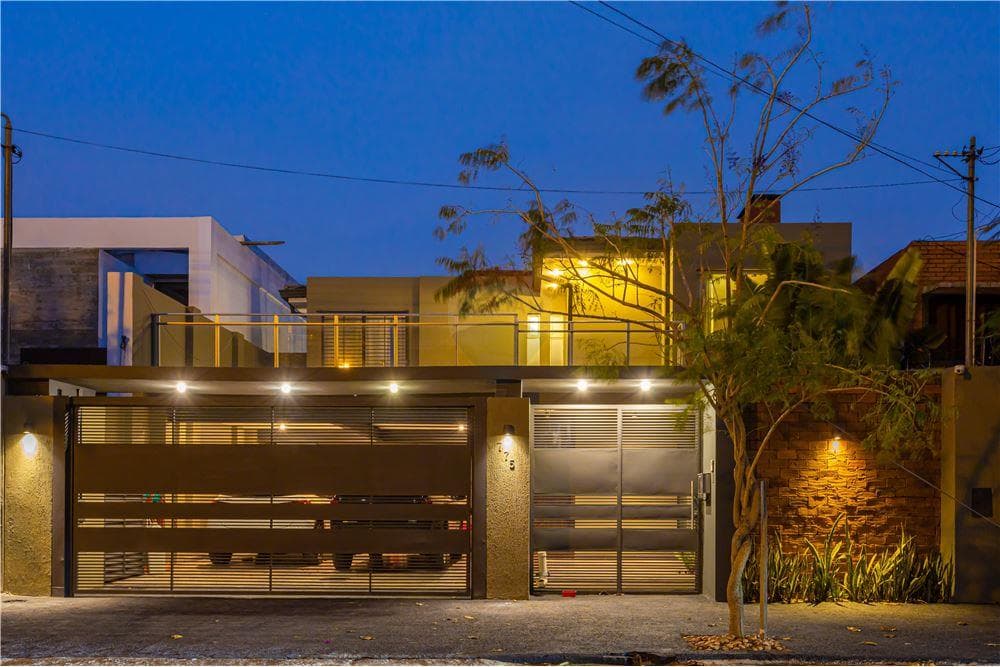 Moderna Residencia c/ 1 Dorm en Planta Baja