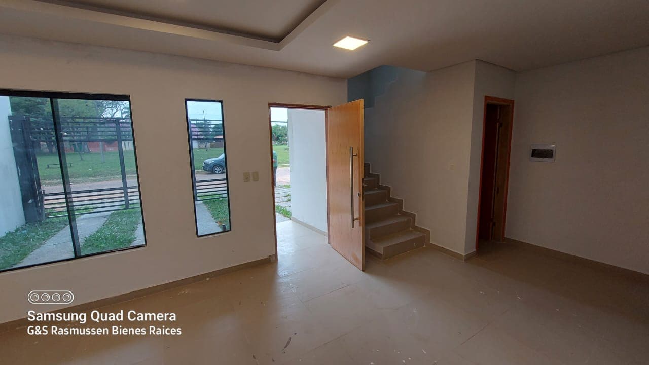 Vendo 5 duplex a estrenar en Luque Urbanización Alto Pinar