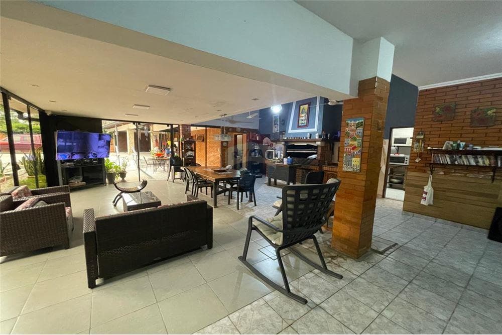 Casa en venta Lambaré, foto 2