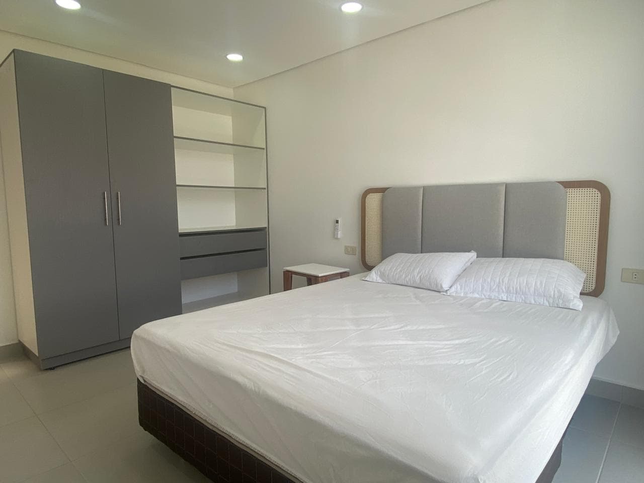 En alquiler | departamento amoblado de 2 dormitorios | barrio Herrera, foto 4