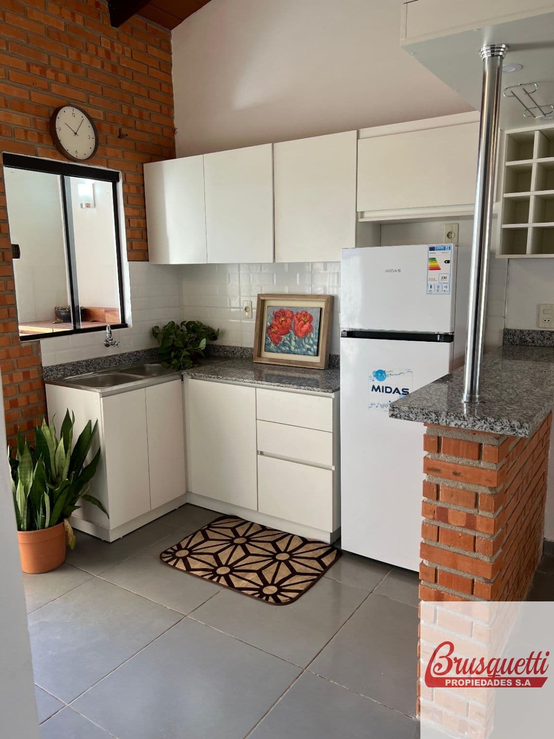 Casa en venta de 2 dormitorios c/ cochera en Mariano Roque Alonso, foto 5
