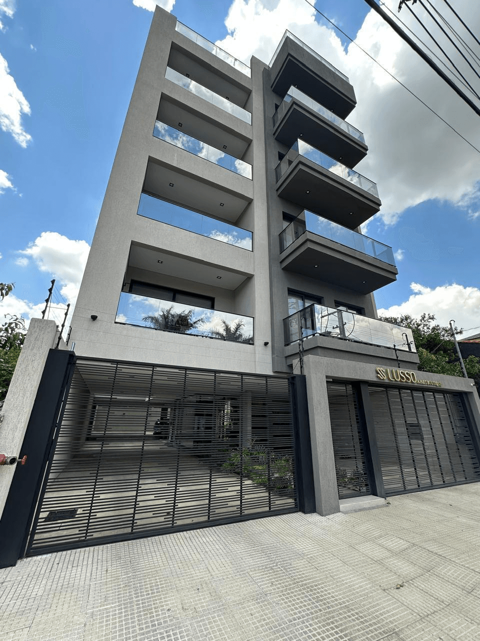 Alquilo dpto boutique lusso
