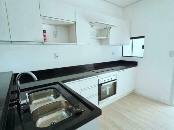 Departamento de 3 dormitorios en loma merlo Luque, foto 4