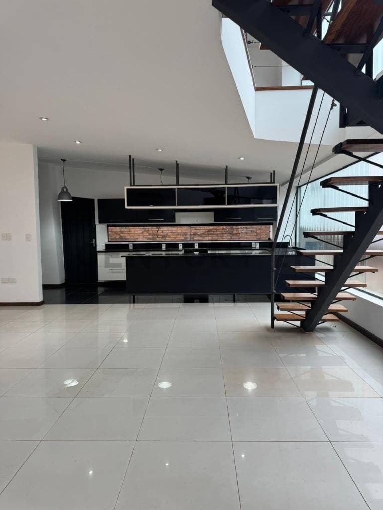 CASA EN VENTA Fernando de la Mora, foto 2