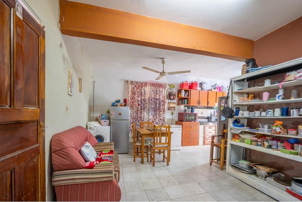 En venta casa de dos plantas - lambare, foto 5