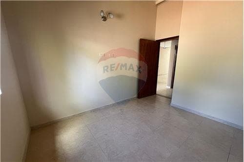 Casa tipo chalet a estrenar — foto 3