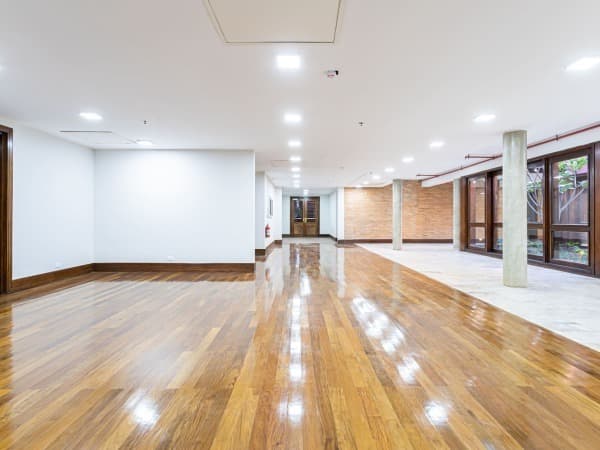 Gran oficina corporativa en zona san roque, foto 2