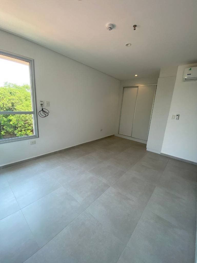 Vendo departamento de 2 dormitorios en urban Carmelitas