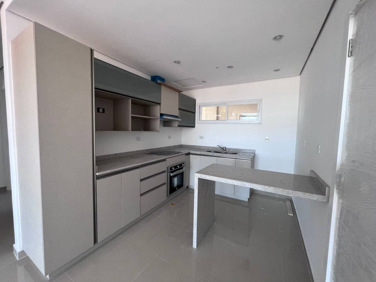 Departamento 2 dormitorios en Las Mercedes, Asunción, foto 2