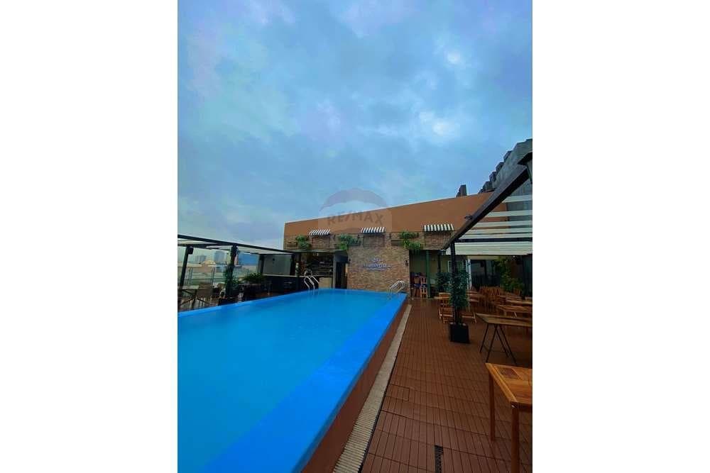 Oficina en piso completo con renta en Villa Morra, foto 4
