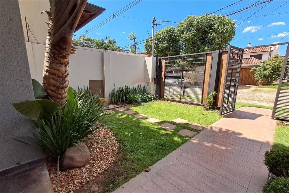 hermosa residencia en Mburucuyá, foto 4