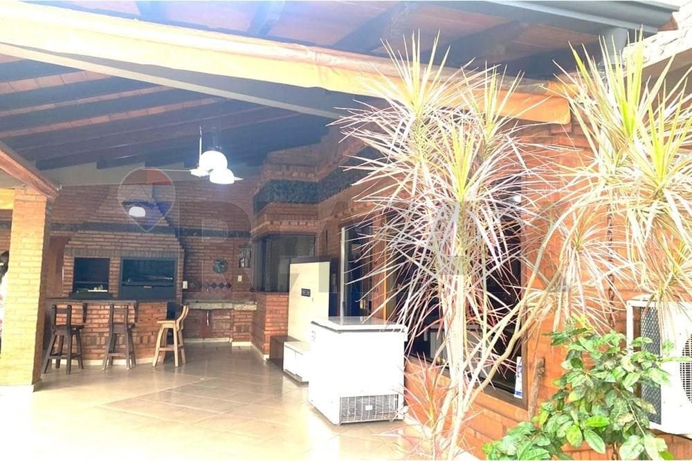 Amplia Residencia en Venta - San Lorenzo, Paraguay, foto 4