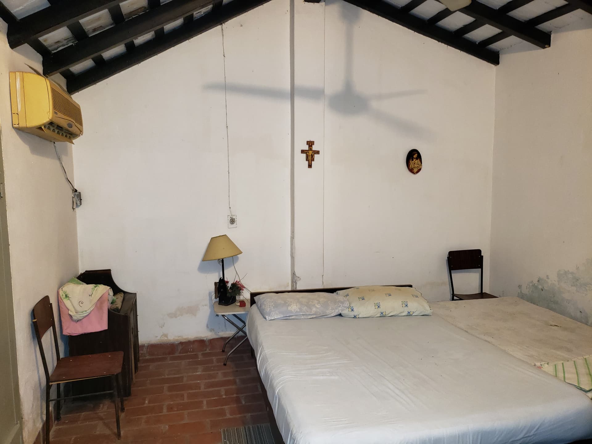 Terreno con casa en venta - San Bernardino, foto 2