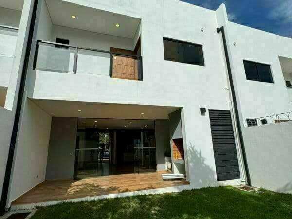 En venta hermoso duplex -zona Luque - b° ykua karanda’y, foto 1