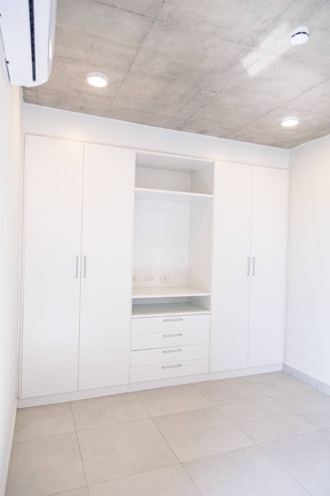 Dpto de 1 dormitorio + cochera - barrio Jara, foto 5