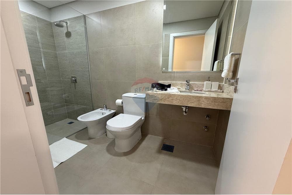 Departamento - Alquiler - Las Lomas (Carmelitas), Asunción, Paraguay — foto 2