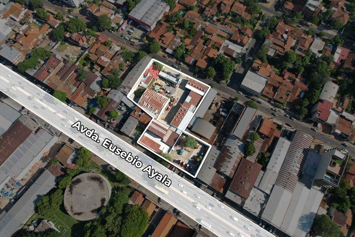 Terreno estratégico sobre Av. Eusebio Ayala – 4.357 m², foto 1