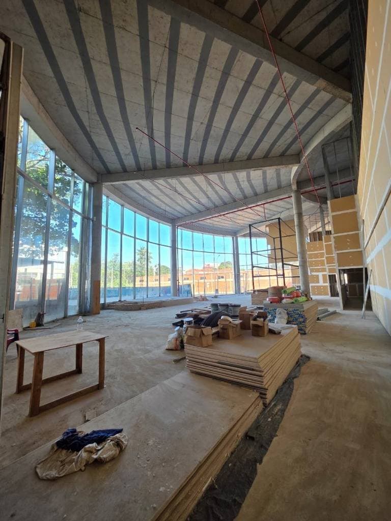 de Local Comercial en Paseo Los Árboles 750m2, Asunción, foto 2