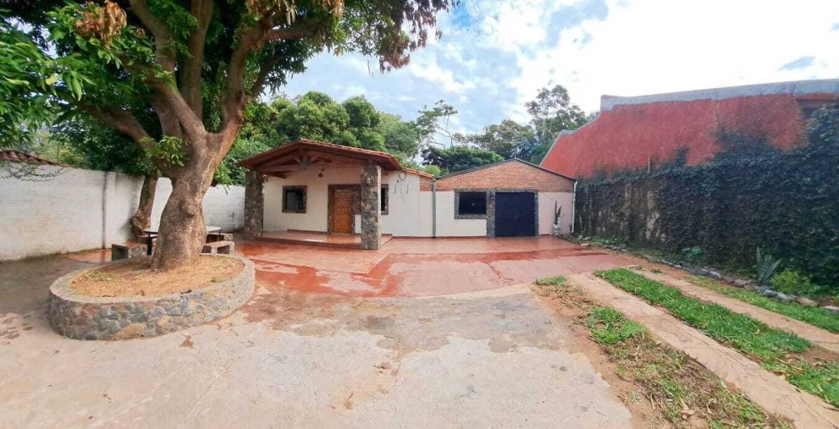 Casa en laurelty - Luque, foto 2