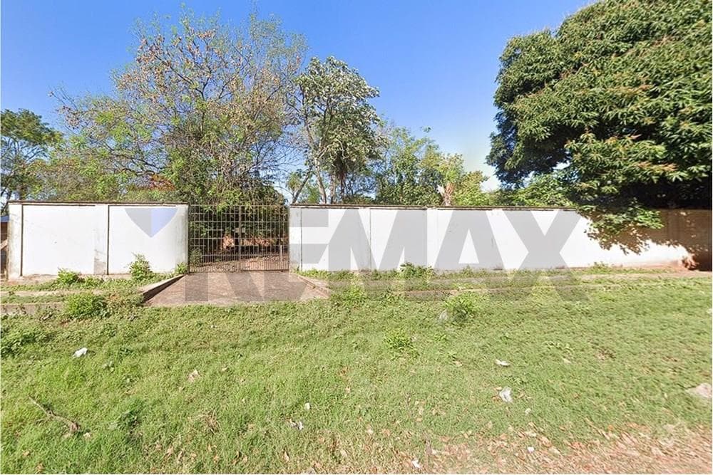 Terreno en Venta - Luque