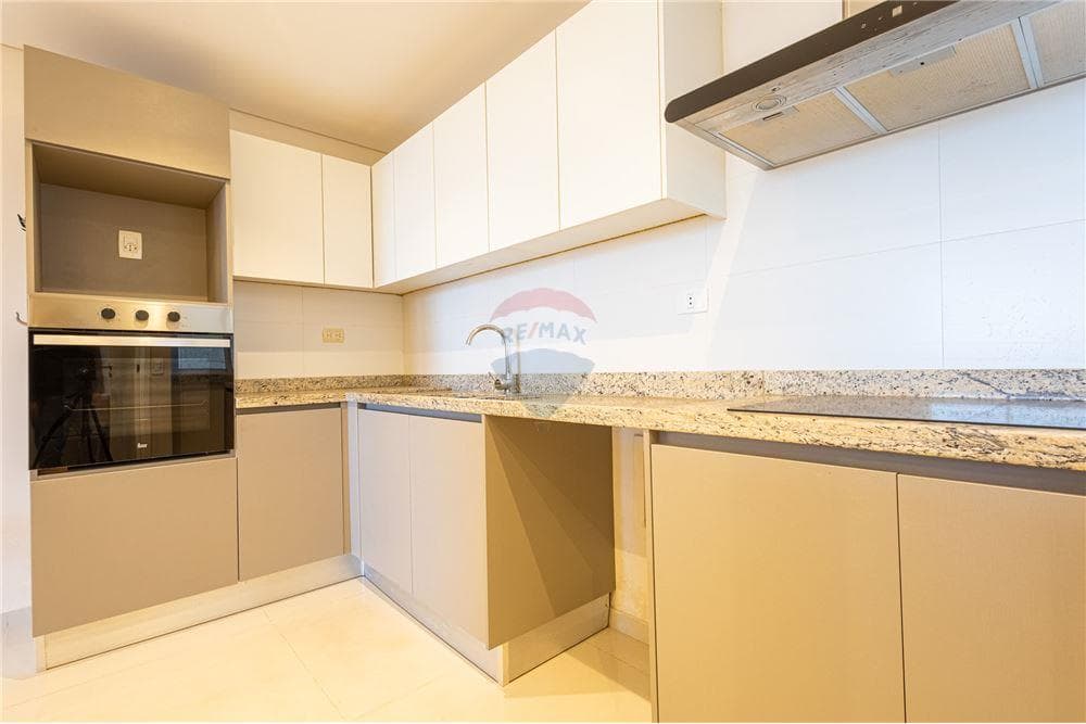Departamento en alquiler - Herrera — foto 3