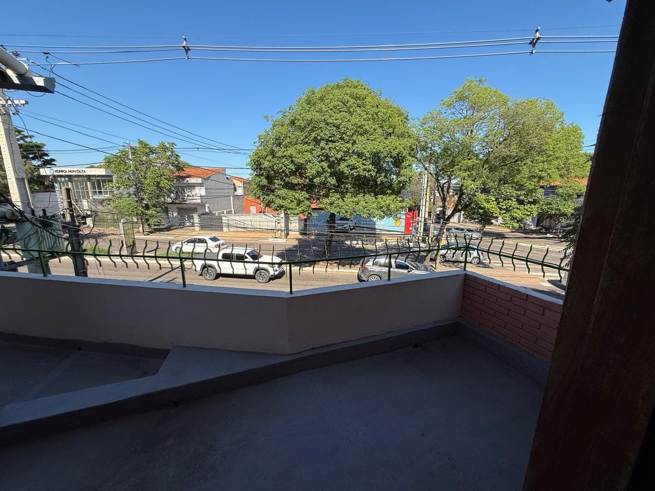 Local Comercial sobre Av. Fdo. de la Mora — foto 2