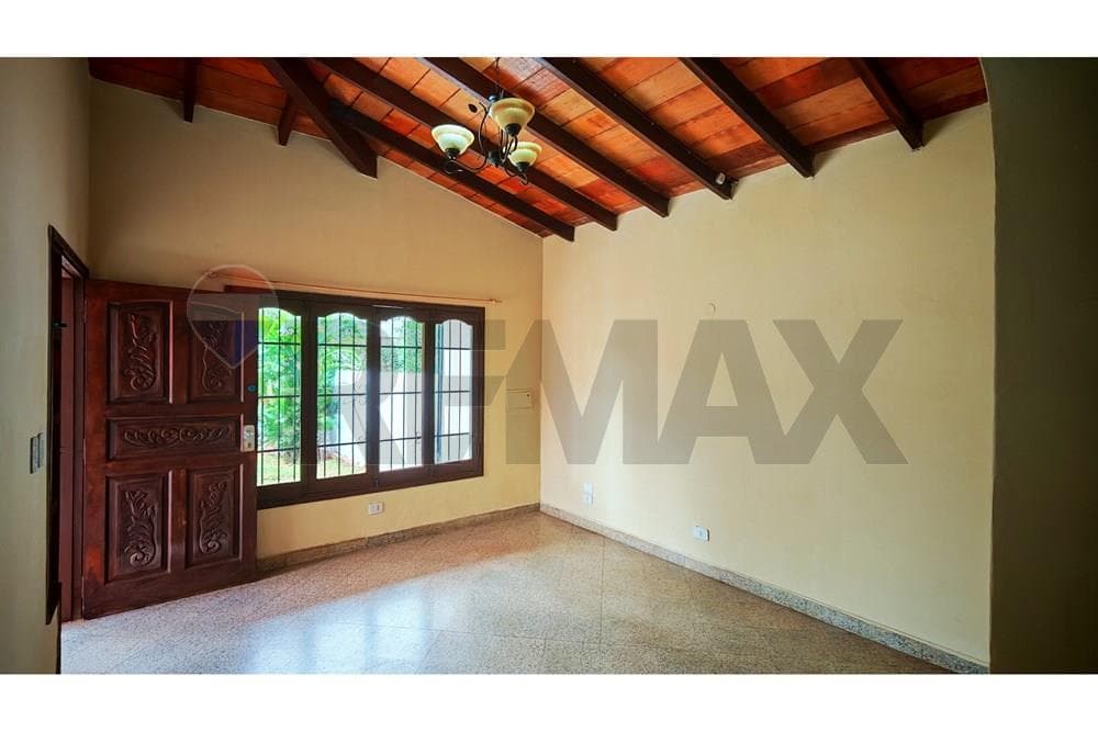 Casa con amplio patio en San Lorenzo, foto 4