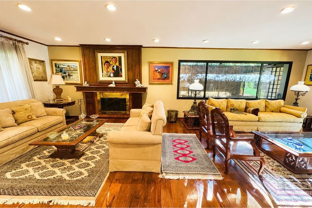 Residencia De Categoría En Las Lomas Carmelitas – Asunción, foto 4