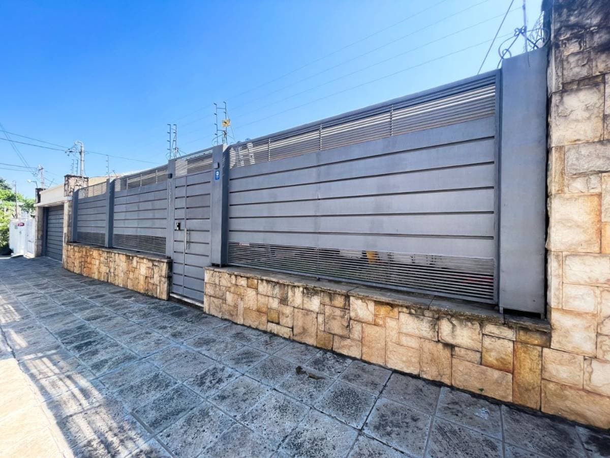 Vendo residencia utilitaria en san vicente asuncion