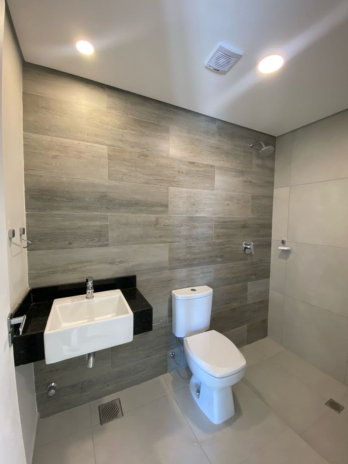 En alquiler departamento a estrenar detras de la Municipalidad de Asunción — foto 4