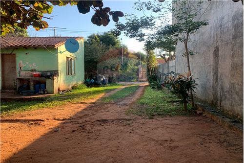 Vendo terreno en Luque