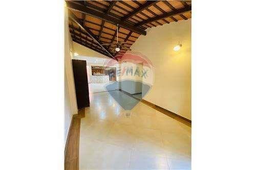 Amplio Inmueble para fines Comerciales, foto 4