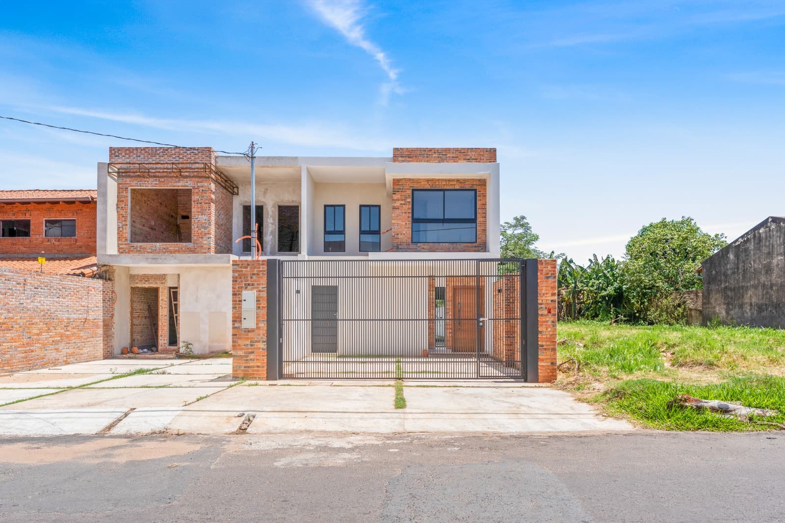 Duplex en venta Fernando de la Mora zona norte, foto 1