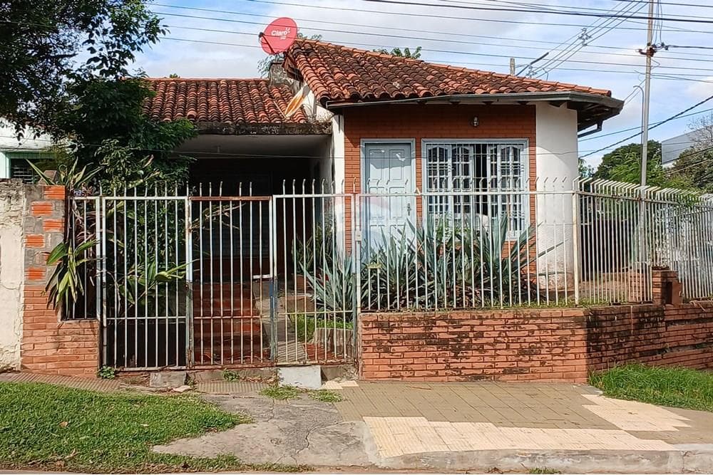 Terreno En Venta En Esquina De Barrio Obrero — foto 4
