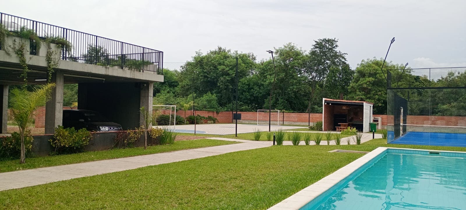 Departamento amoblado en Luque — foto 3