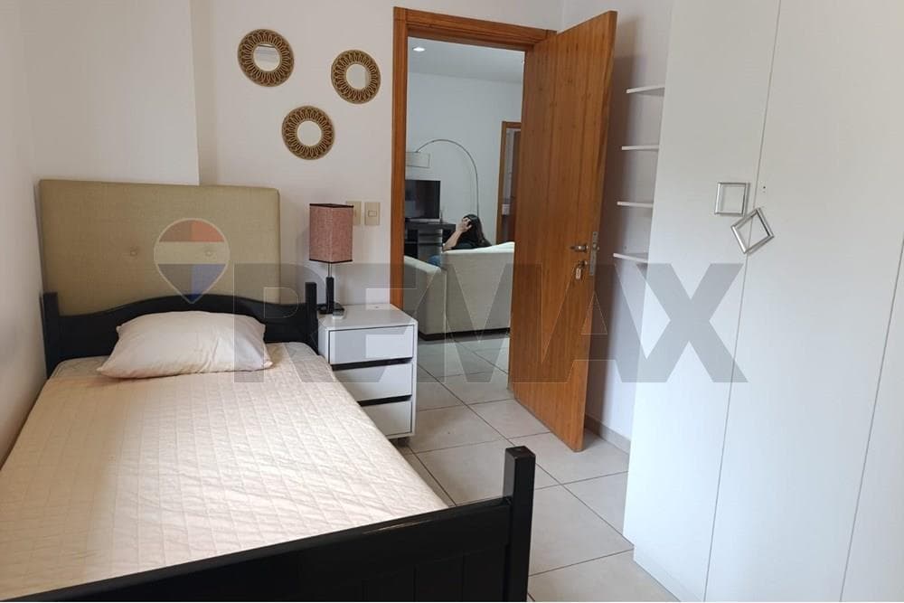 Departamento amoblado en ycua sati, foto 2