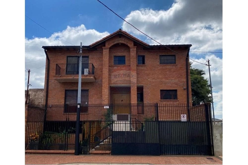 Casa - Venta - Paraguay Asunción Los Laureles, foto 1