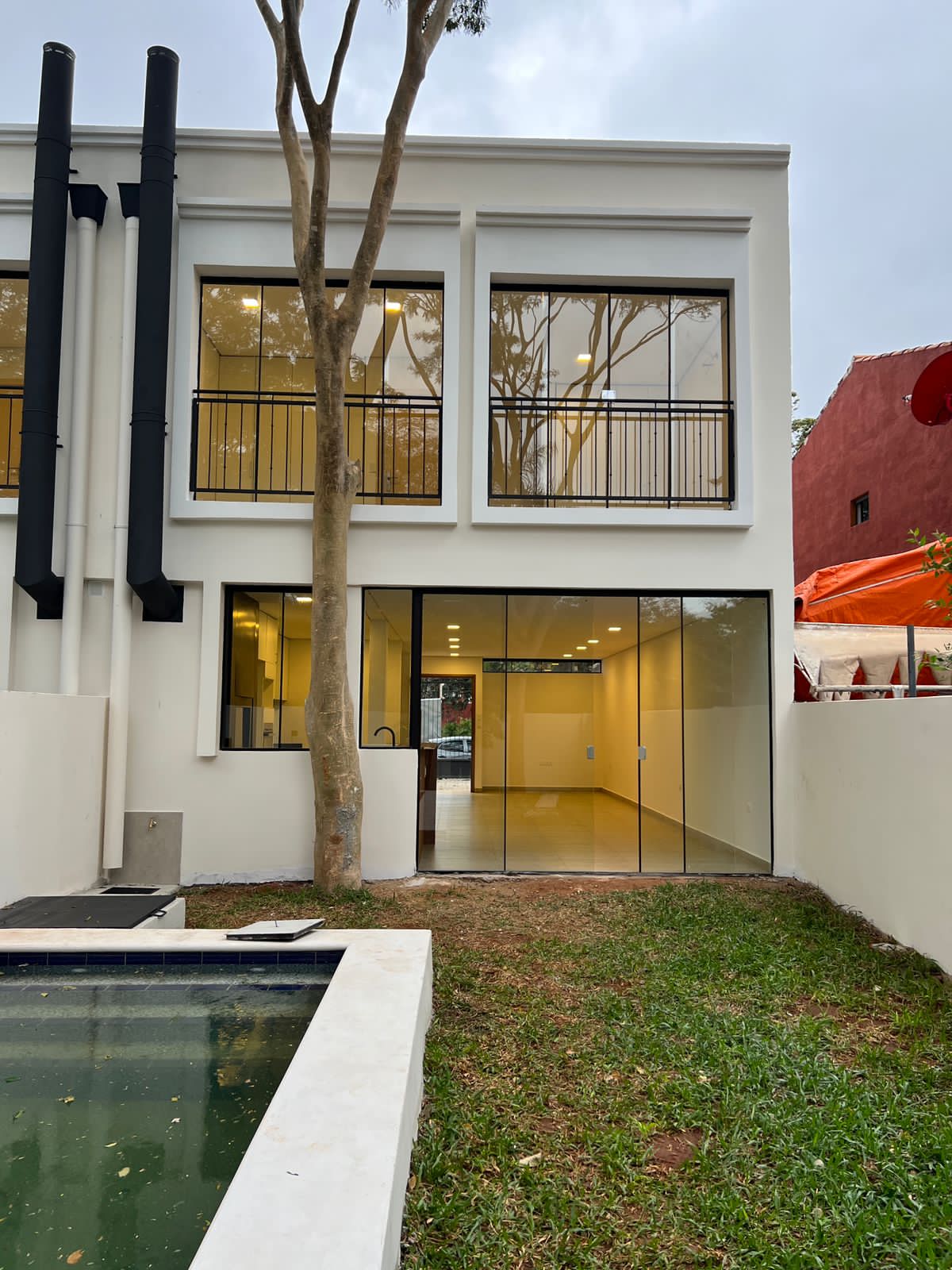 Únicos duplex estilo toscano ubicados detrás de la conmebol, foto 2