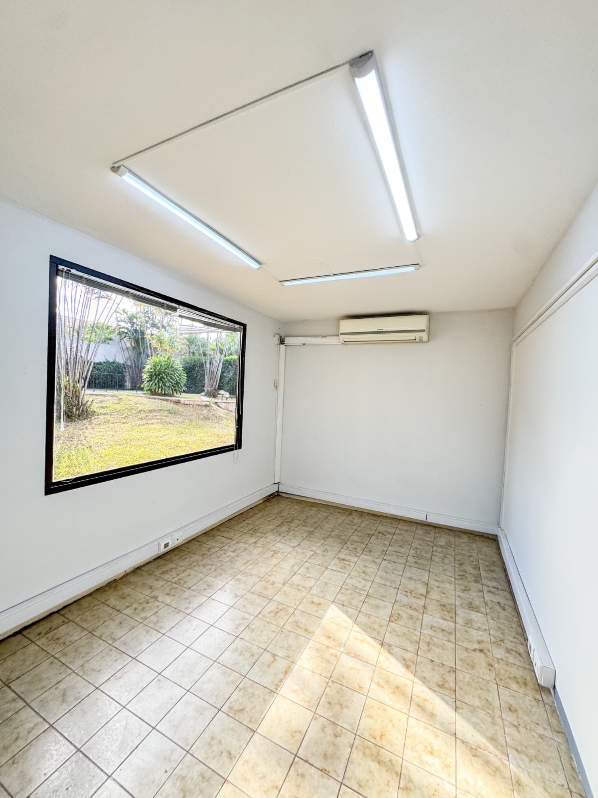 Casa para oficina zona brasilia y españa — foto 5