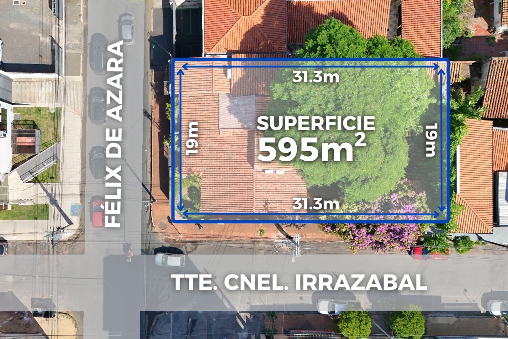 En Venta Propiedad En Esquina Con Amplio Terreno En Azara – 595 M²