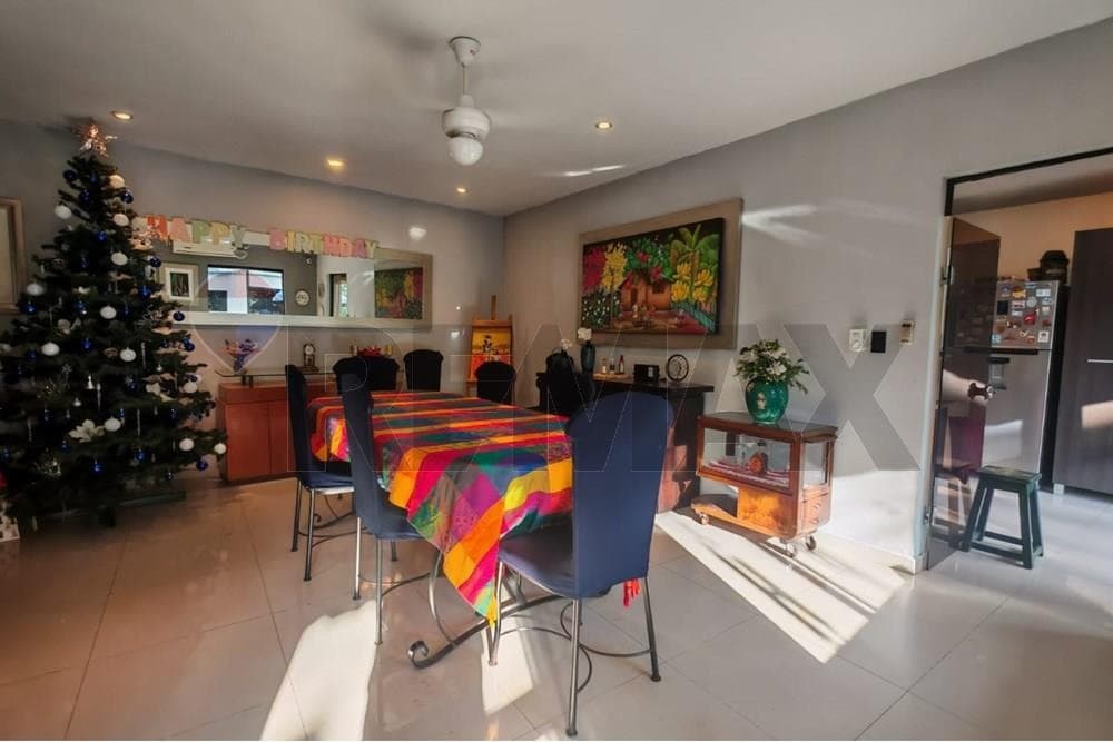Residencia en Fernando de la Mora, foto 3