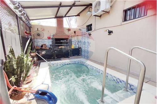 Alquilo dpto con pisicina en Villa Elisa zona sol