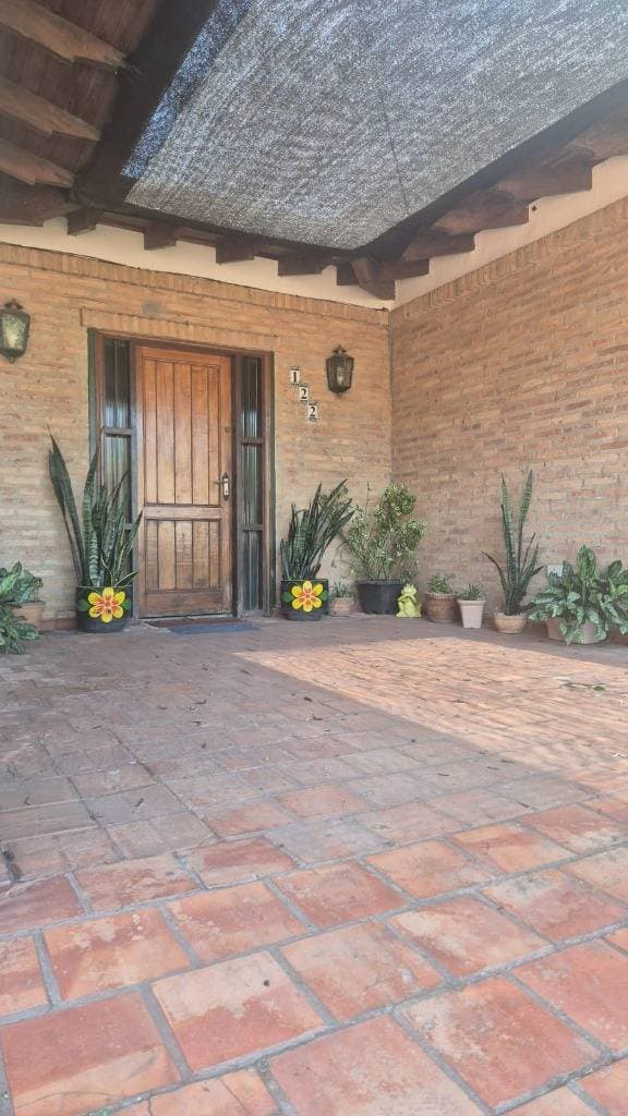 En venta – casa en Villa Elisa, foto 5