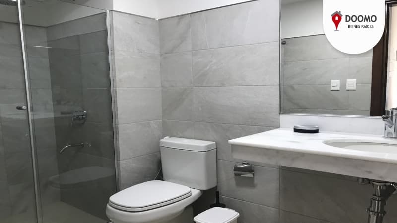 $97.000 CON RENTA! Venta Departamento Un Dormitorio Amoblado Shopping Del Sol, foto 2