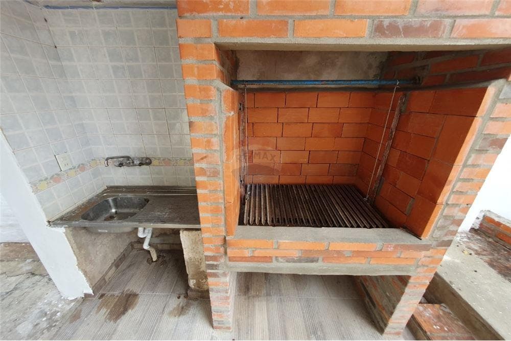 Hermosa casa en Mariano Roque Alonso, foto 5