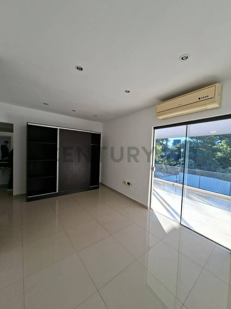Amplio duplex en alquiler– zona rakiura, Luque, foto 5